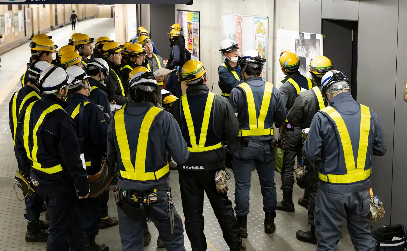 安全と技術を支える人と体制イメージ